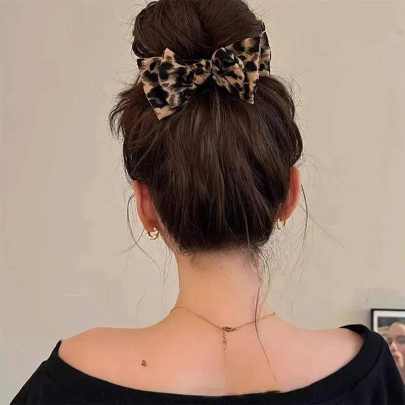 Premium Vintage Hair Clip