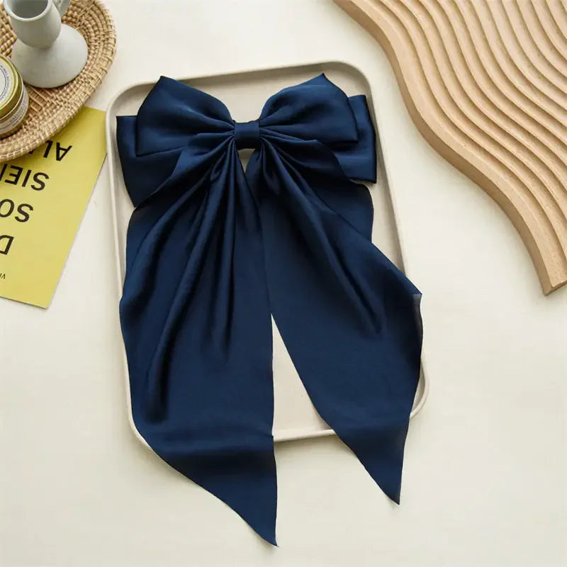 Bowknot Hair Clip