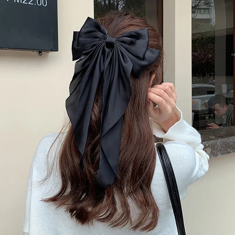 Bowknot Hair Clip